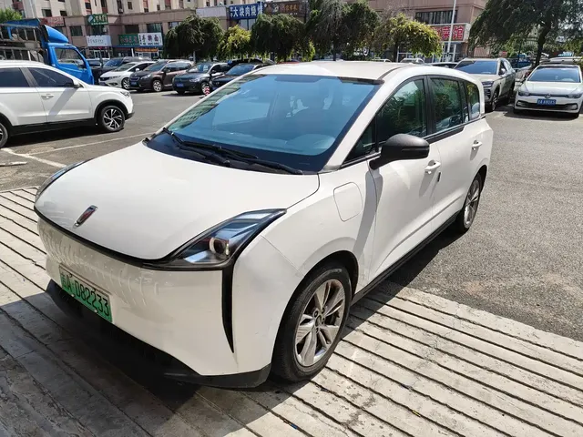Besturn Bestune NAT 2023 PRO Comfort Travel Edition 419km