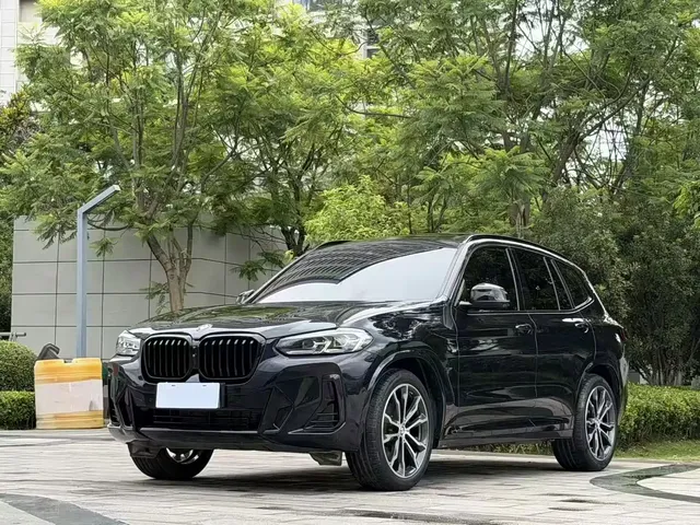 BMW X3 2023 xDrive30i Leading M Night Package