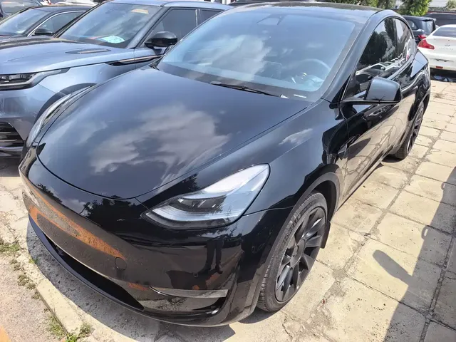 Tesla Model Y 2022 Facelift Long Range All-Wheel Drive Version