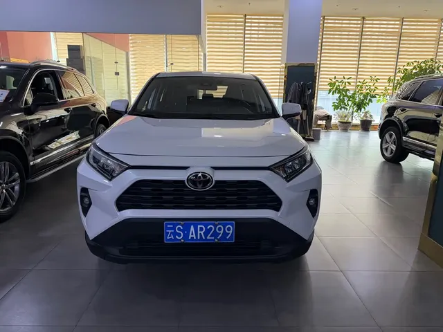 Toyota RAV4 Rongfang 2024 2.0L CVT FWD Urban Edition