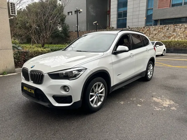 BMW X1 2018 sDrive18Li Fashion Model