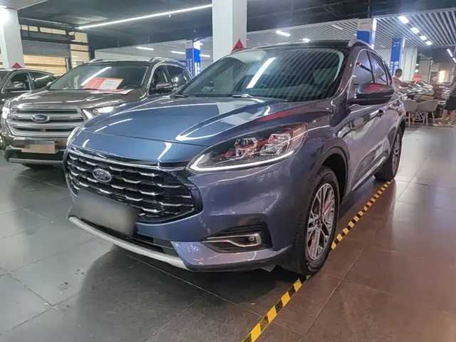 Ford Escape 2020 EcoBoost 245 2WD Premium Edition