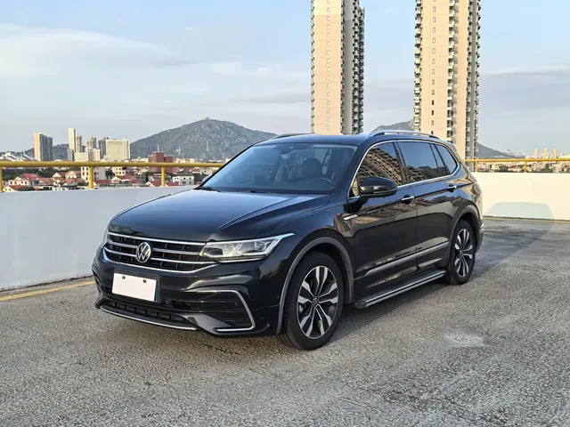 Volkswagen Tiguan L 2023 380TSI 4WD R-Line Flagship 7-seater