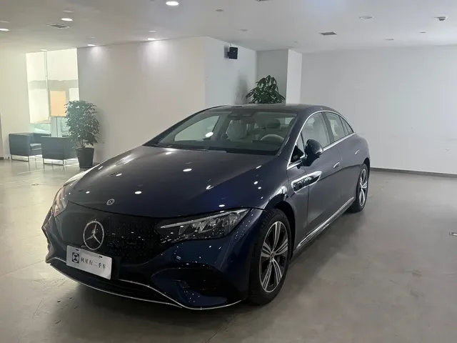 Mercedes-Benz EQE 2025 Model 500 4MATIC Luxury Edition