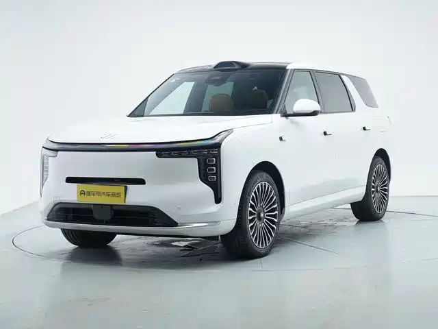 IM Motors IM LS8 2026 Model Base Version 5-seater