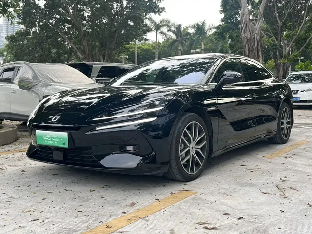Denza Z9 2024 Model 1100km AWD Max Edition