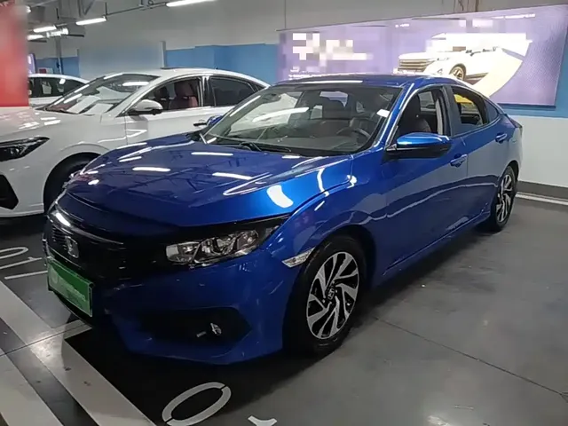 Honda Civic 2016 220TURBO CVT Luxury Edition