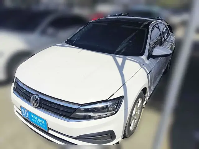 Volkswagen Lamando 2021 230TSI DSG Fashion Edition