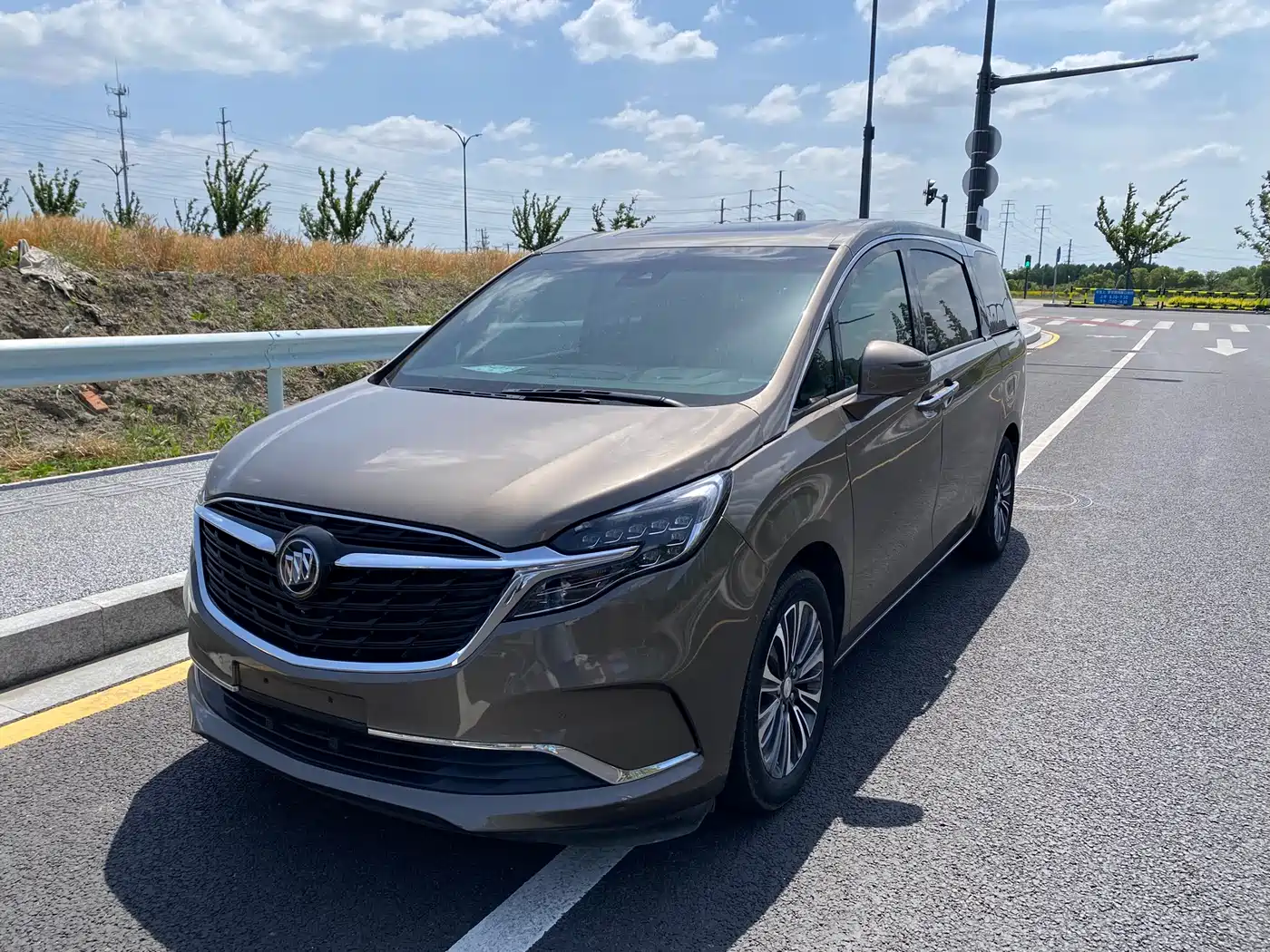 Buick GL8 2020 Model ES Landglory 653T Luxury