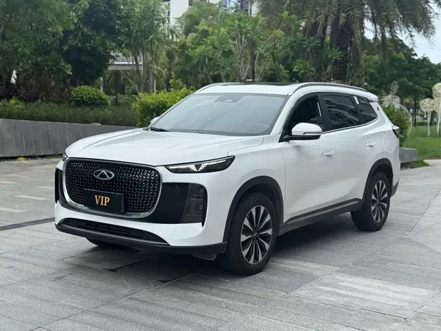 Chery Tiggo 8 PLUS 2025 290TGDI DCT Premium 5-seater