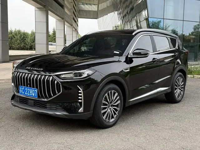 Jetour X70 PLUS 2023 1.5T DCT Warrior PLUS 5-seater