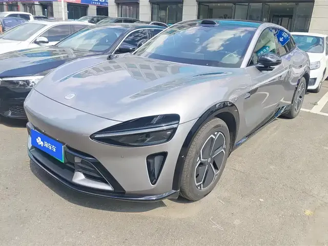 Xiaomi Auto Xiaomi YU7 2025 Extended Range RWD Edition
