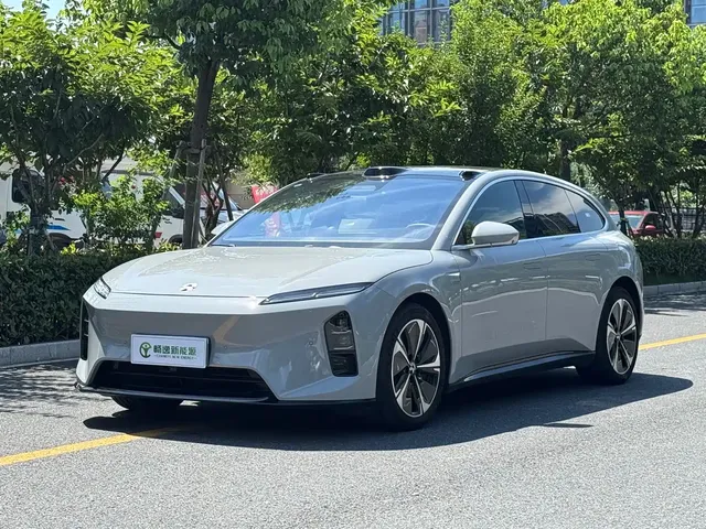 NIO ET5T 2025 75kWh Touring