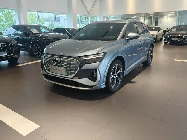 Audi Q4 e-tron 2024 40 e-tron Creation Edition