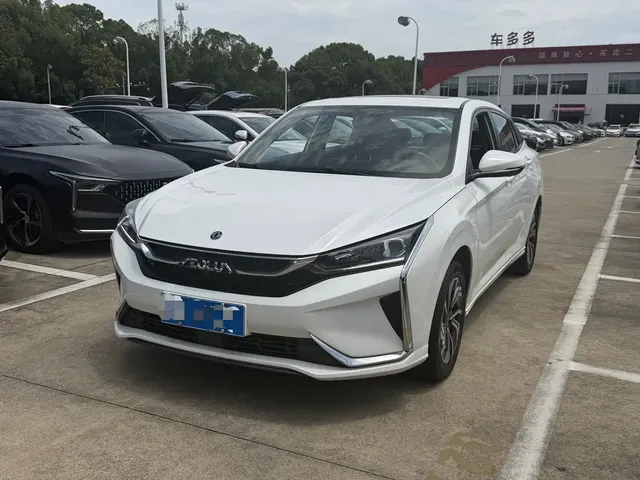 Dongfeng Aeolus Yixuan 2021 230T Automatic Dream Chaser Edition