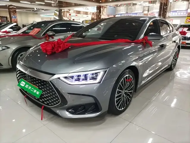 BYD Han 2022 DM-i 121KM Prestige