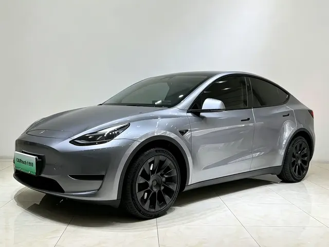 Tesla Model Y 2024 Rear-Wheel Drive Version