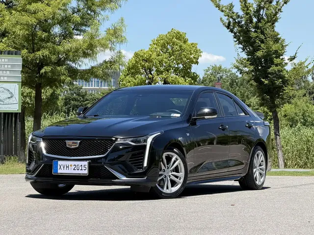 Cadillac CT4 2022 28T Fashion Style