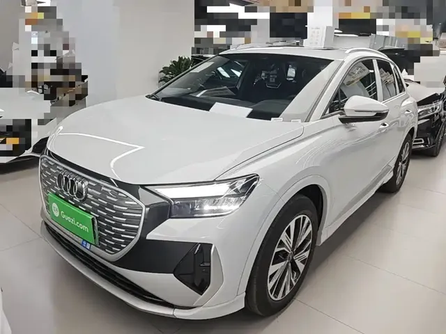 Audi Q4 e-tron 2024 40 e-tron Pioneer Edition