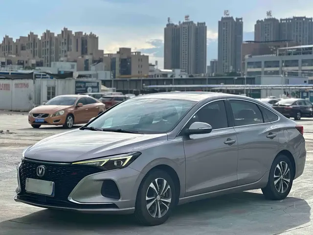 Changan Eado 2022 PLUS Blue Whale NE 1.4T GDI DCT Premium Edition