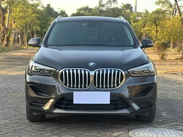 BMW X1 2022 sDrive25Li Leading
