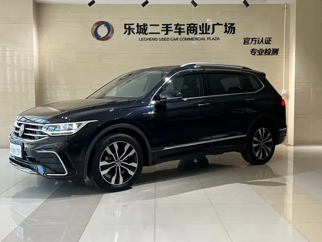 Volkswagen Tiguan L 2022 330TSI Auto 2WD R-Line Premium Edition