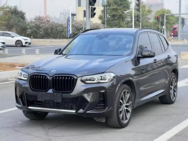 BMW X3 2022 xDrive30i Leading M Night Package