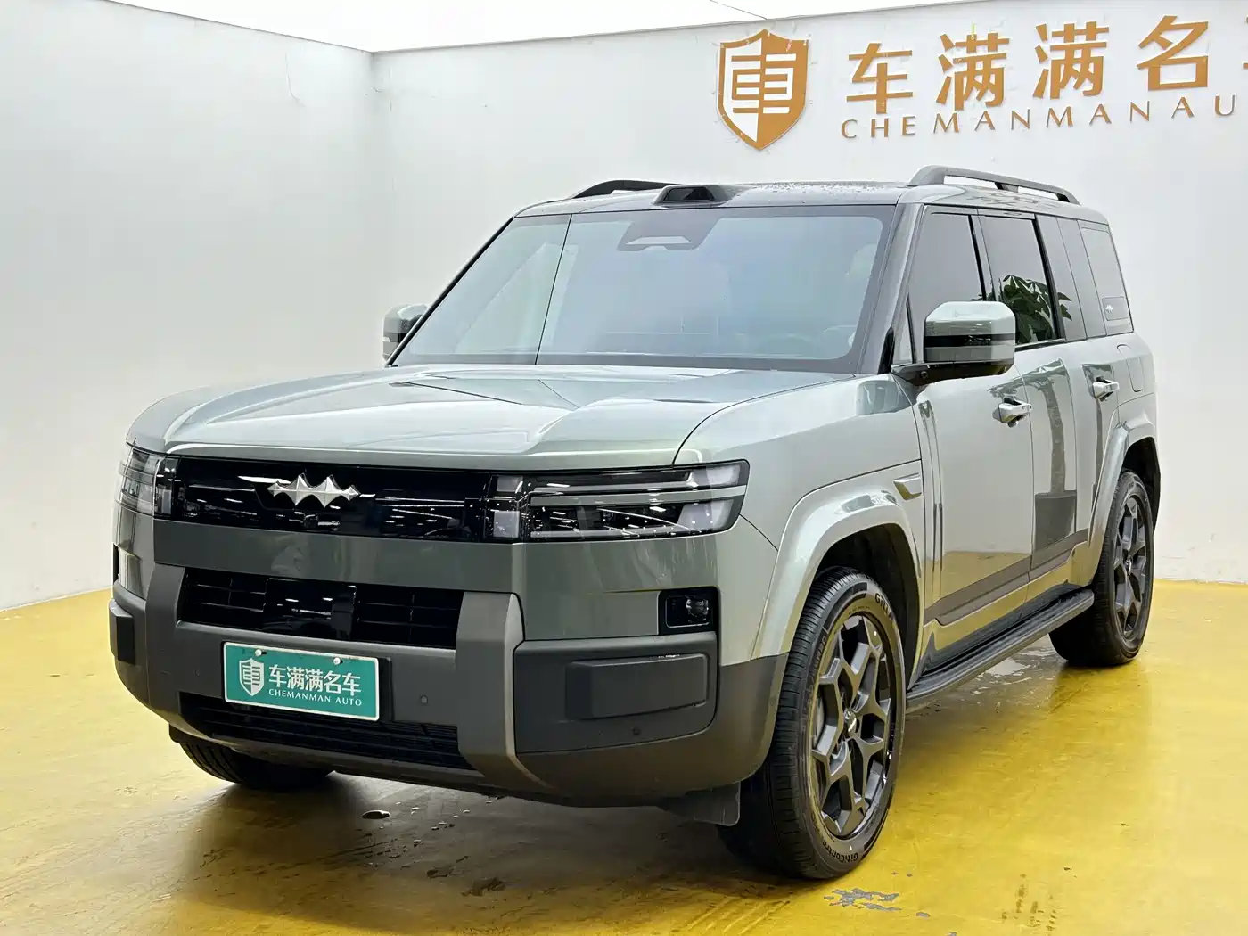 Fang Cheng Bao Titanium 7 2025 AWD Base Model