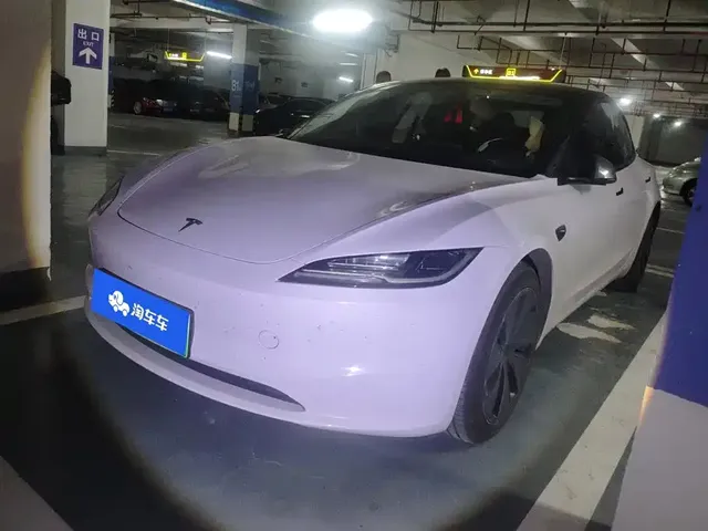 Tesla Model 3 2023 Rear-Wheel Drive