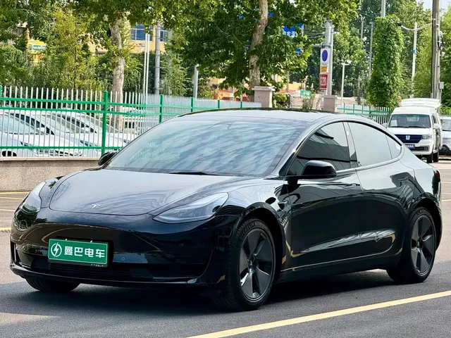 Tesla Model 3 2021 Standard Range Rear-Wheel Drive Upgrade