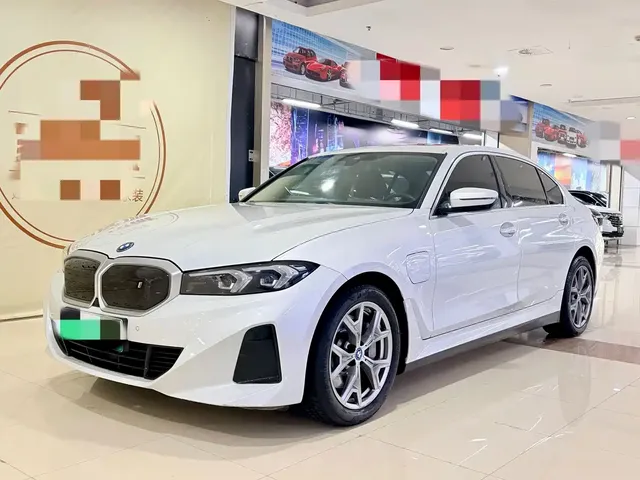 BMW i3 2024 eDrive 35 L