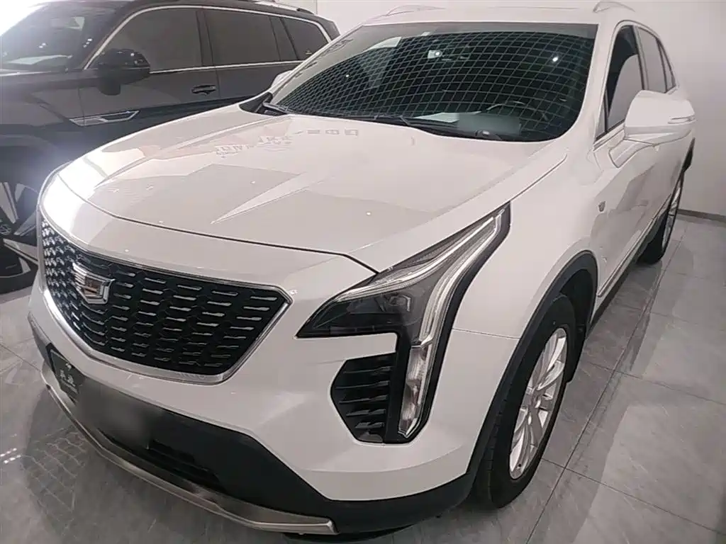 Cadillac XT4 2022 28T FWD Style