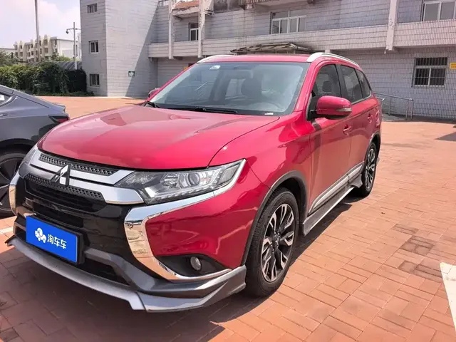 Mitsubishi Outlander 2020 2.0L 2WD Premium 7-seater