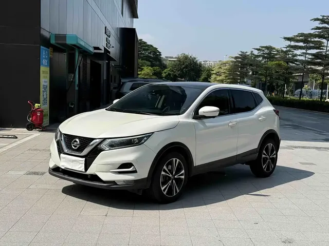 Nissan Qashqai 2021 2.0L CVT Luxury Version