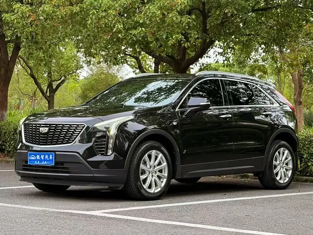 Cadillac XT4 2021 28T FWD Technology Edition