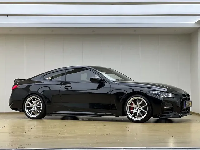 BMW 4 Series 2022 425i M Sport Shadow Night Package