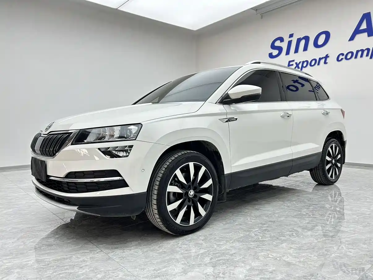 Škoda Karoq 2021 TSI280 Luxury Edition
