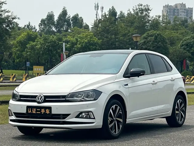Volkswagen Polo 2021 Plus 1.5L Automatic Trendy Smart Premium Edition