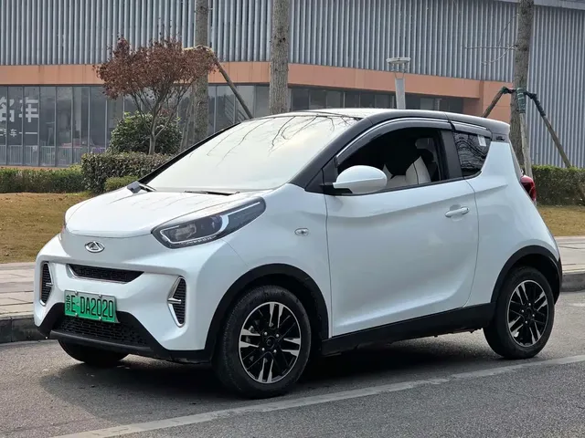 QQ New Energy Little Ant 2024 251km Passion Edition
