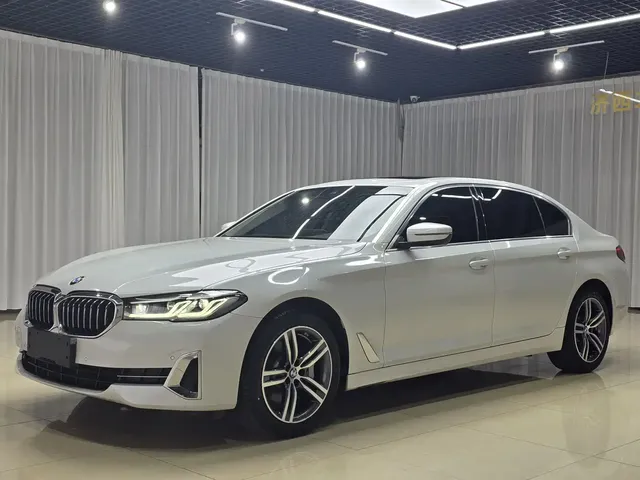 BMW 5 Series 2022 Facelift 530Li Leading Luxury Package