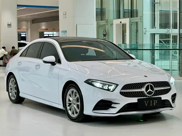 Mercedes-Benz A-Class 2022 Facelift II A 200 L Sport Sedan Fashion
