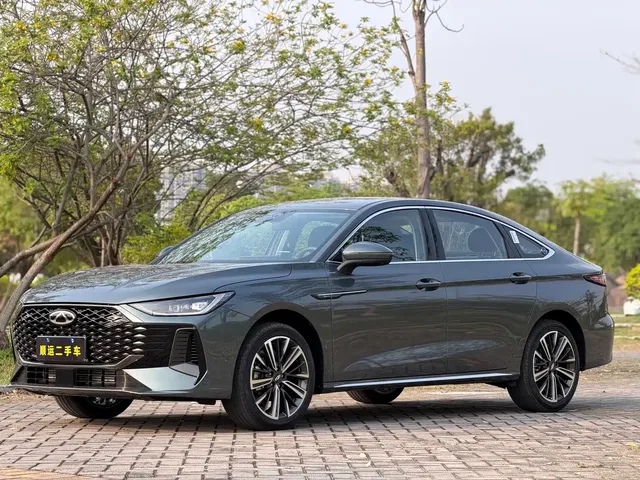 Chery Arrizo 8 PRO 2025 Pro 1.6T Luxury
