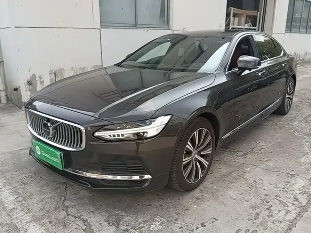 Volvo S90 Plug-in Hybrid 2021 T8 E-Drive Hybrid Zhiyi Luxury Edition