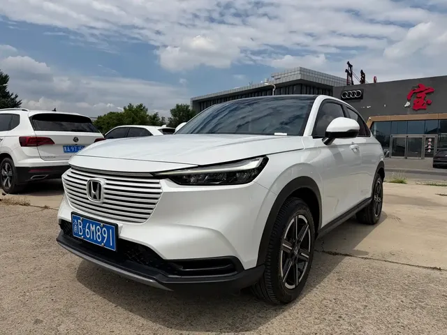 Honda Vezel 2023 1.5L CVT Pioneer Edition