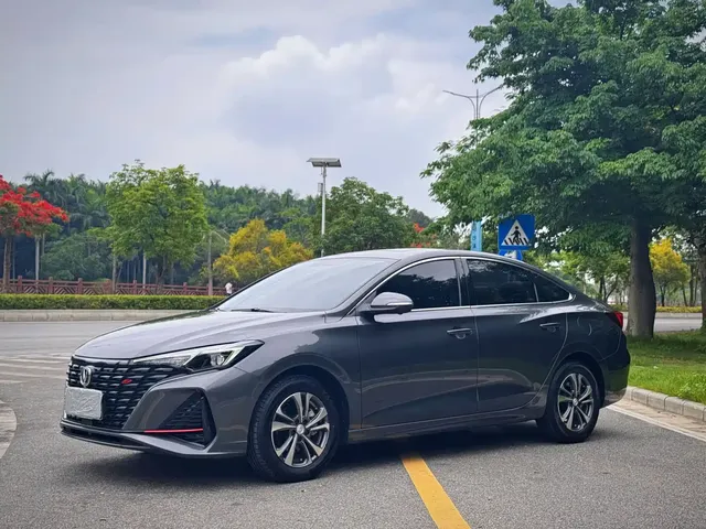 Changan Eado 2023 Enjoy Edition PLUS Blue Whale NE 1.4T GDI DCT Premium Edition