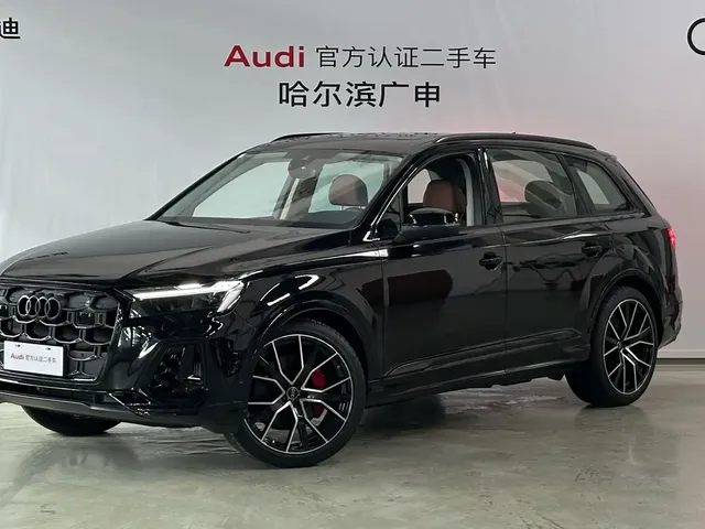 Audi Q7 2024 55 TFSI quattro S line Sport