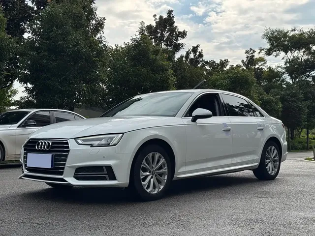Audi A4L 2019 40 TFSI Progressive (China V)