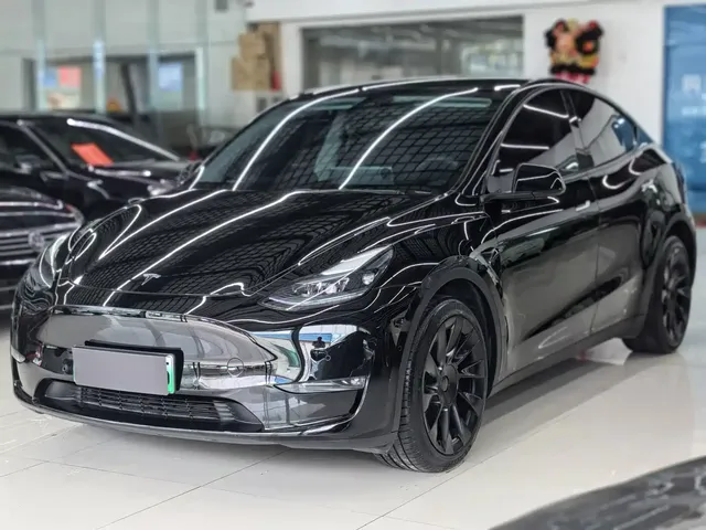 Tesla Model Y 2022 Facelift Long Range All-Wheel Drive Version