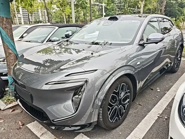 Avatr 07 2026 model Ultra EV AWD
