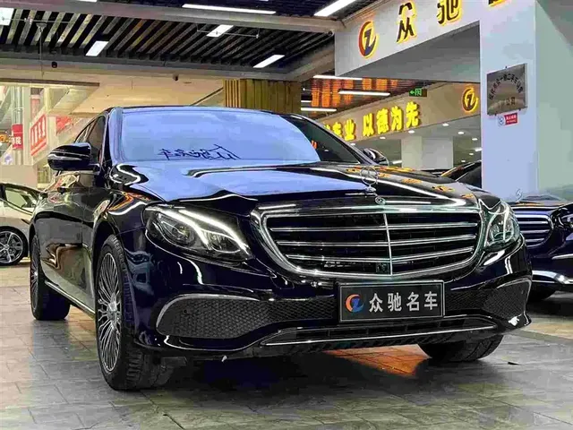 Mercedes-Benz E-Class 2019 E 300 L Fashion